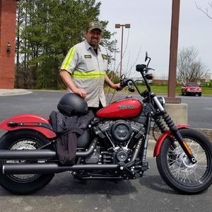 Meet your Posher, Clinton